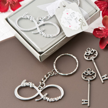 Infinity design silver metal key chain from PartyFairyBox®