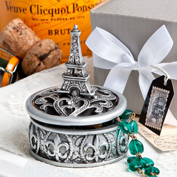 Eiffel Tower design curio box favors